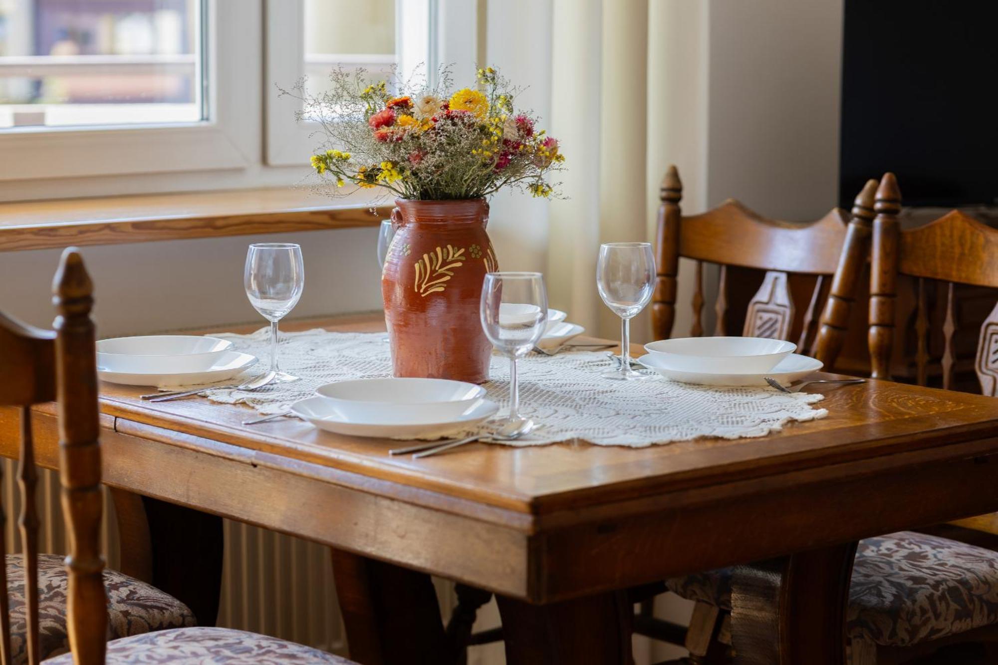 Apartament Spacious With Parking By Renters Warszawa